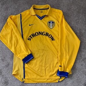 Vintage 01/02 Leeds United Long Sleeve